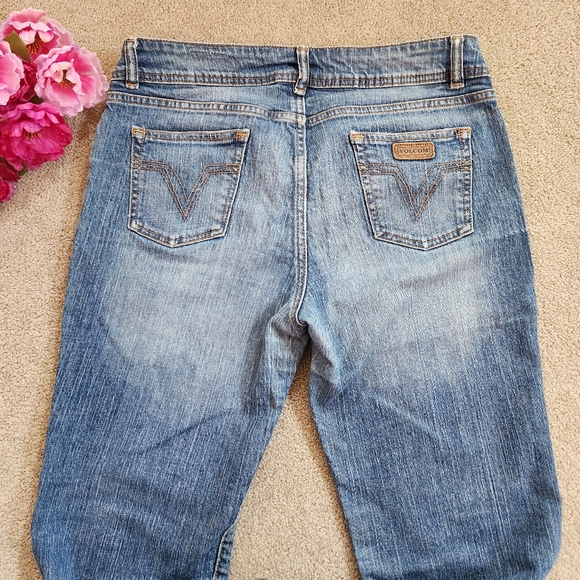 Volcom Bootcut Jeans - Picture 2 of 9